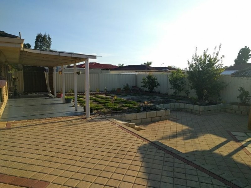6 Aarons Close, Mirrabooka WA 6061