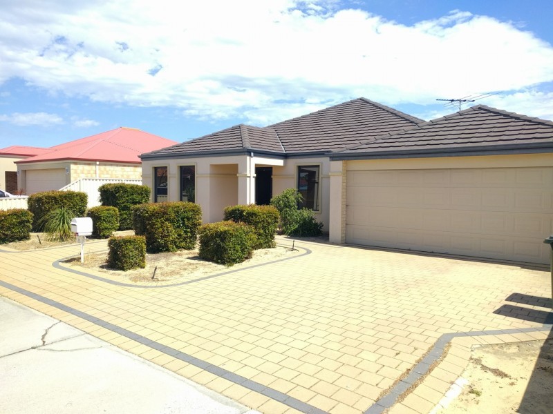 26 Trent Bridge Avenue, Madeley WA 6065