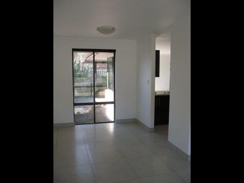 1 Fern Grove, Ballajura WA 6066