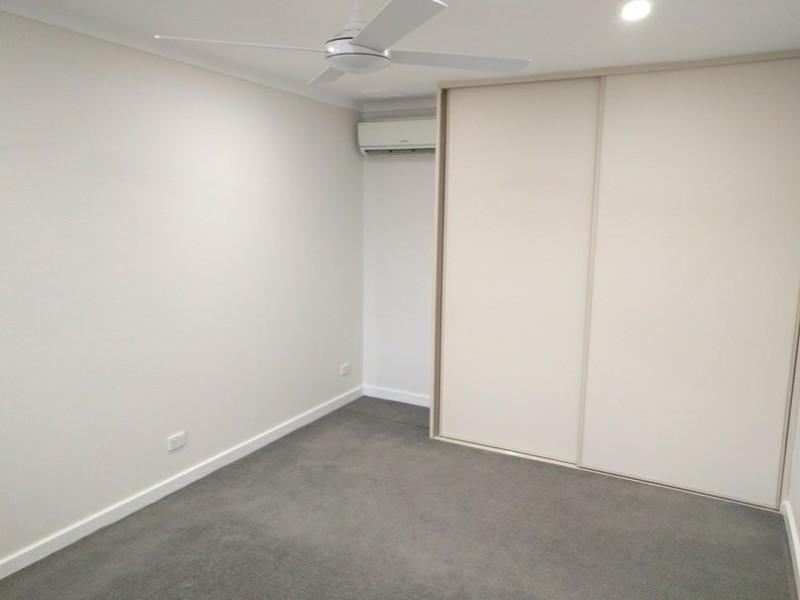 4/18 Selsey Way, Balga WA 6061