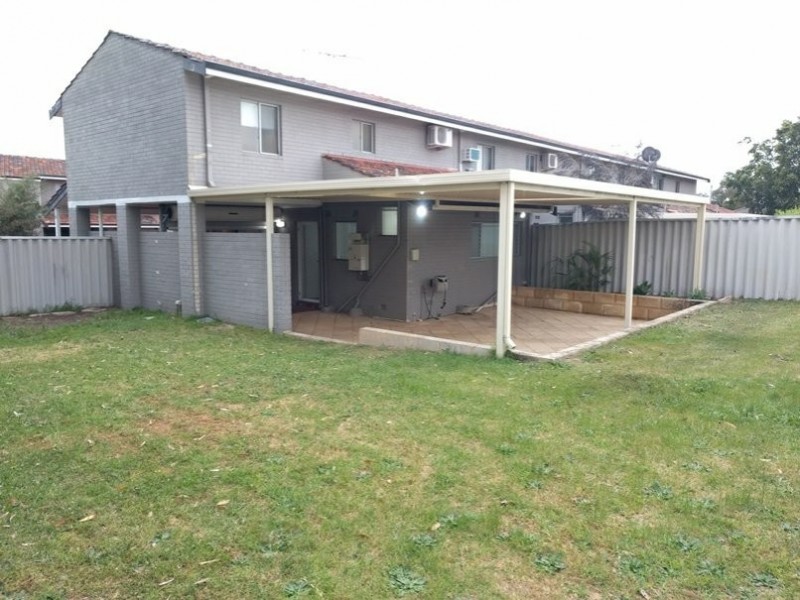 4/18 Selsey Way, Balga WA 6061