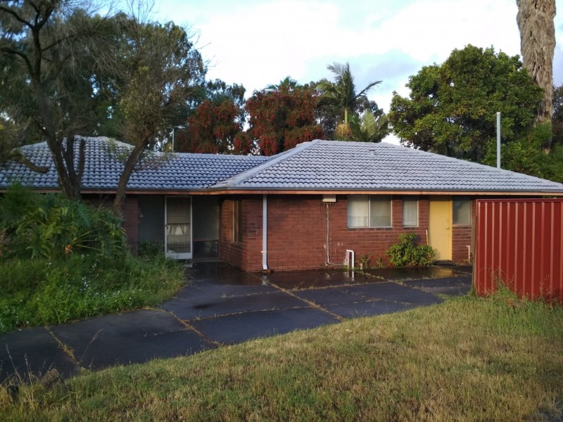 7 Oak Tree Court, Langford WA 6147