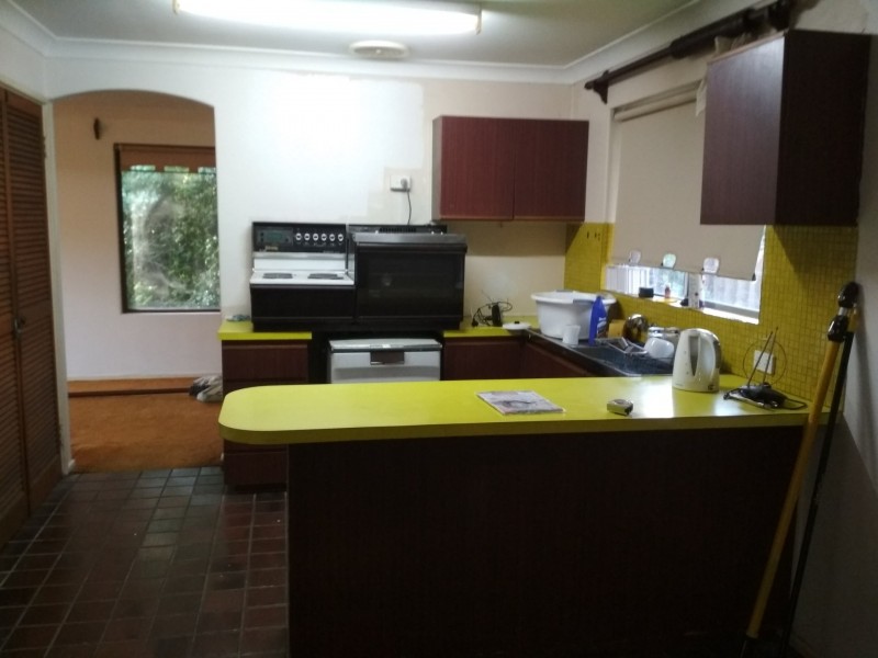 7 Oak Tree Court, Langford WA 6147