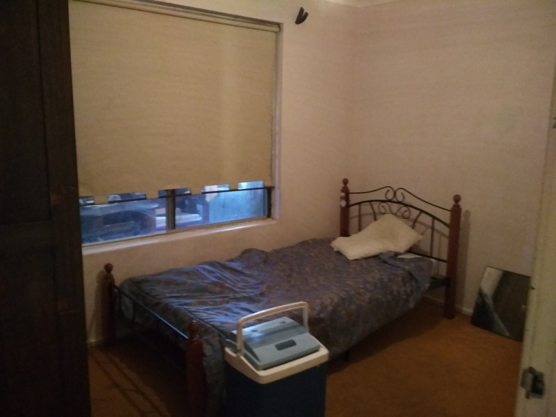 7 Oak Tree Court, Langford WA 6147