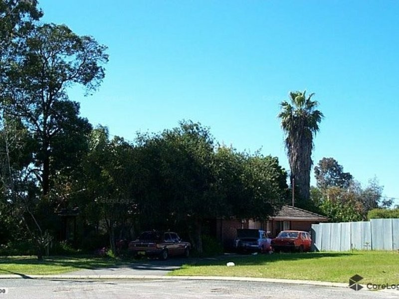 7 Oak Tree Court, Langford WA 6147