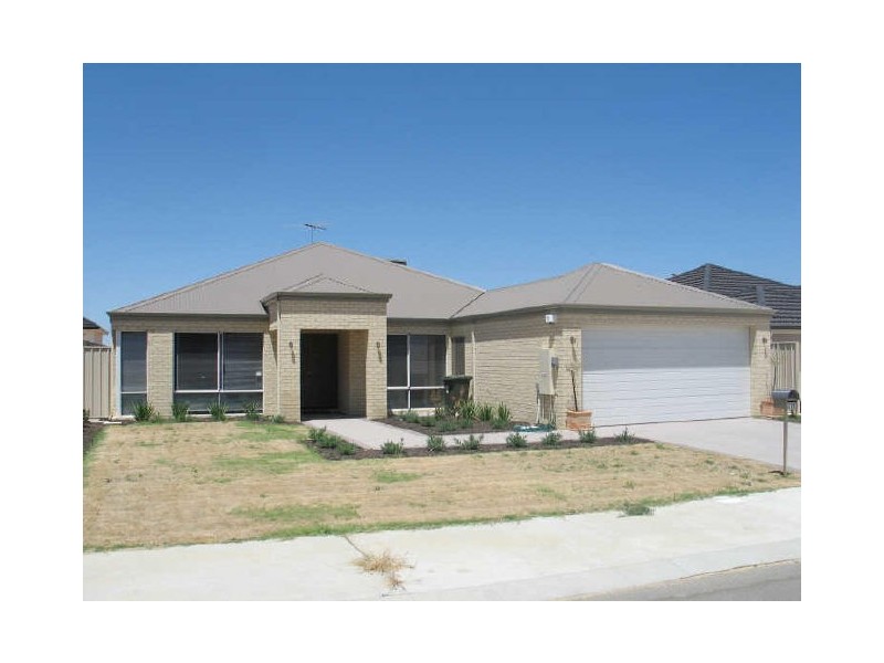 19 Firenze Loop, Landsdale WA 6065