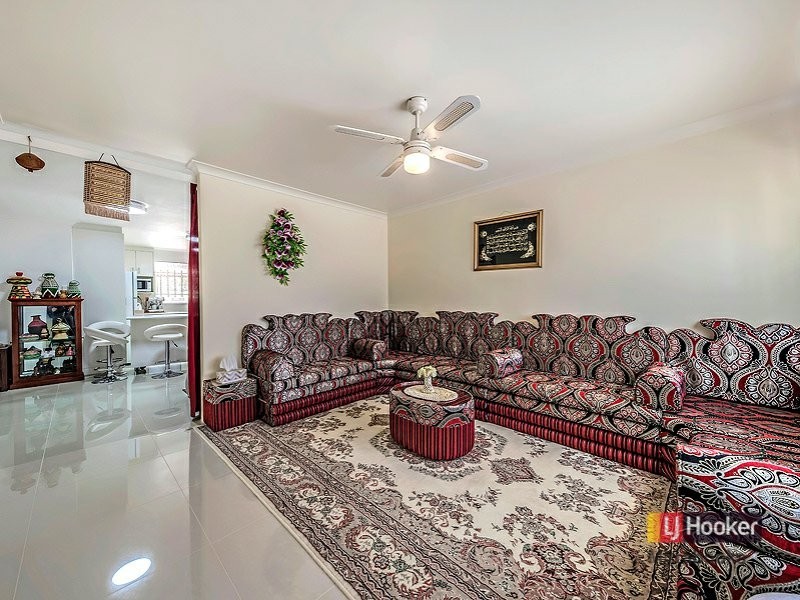 100 Apple Blossom Dr, Mirrabooka WA 6061