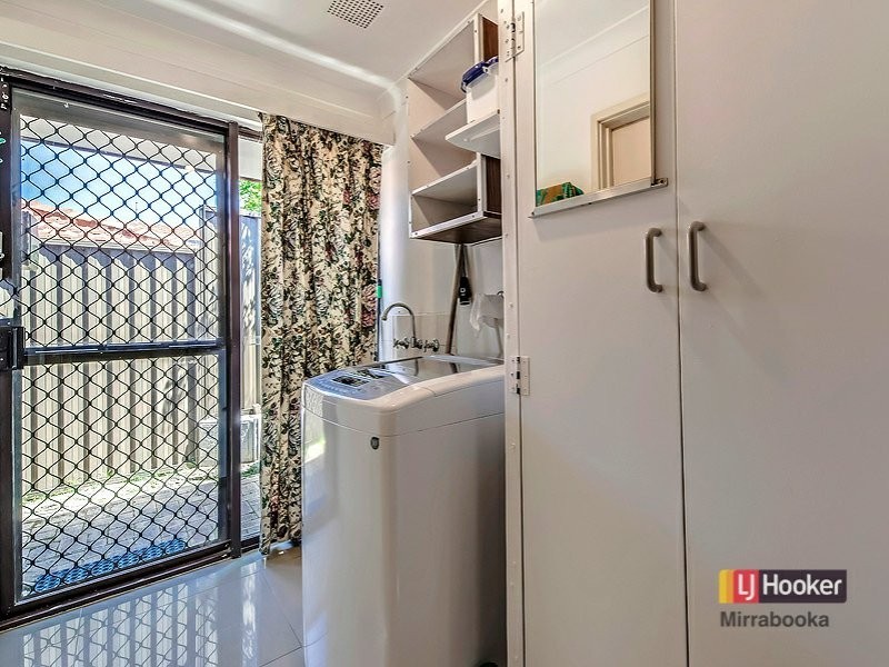 100 Apple Blossom Dr, Mirrabooka WA 6061