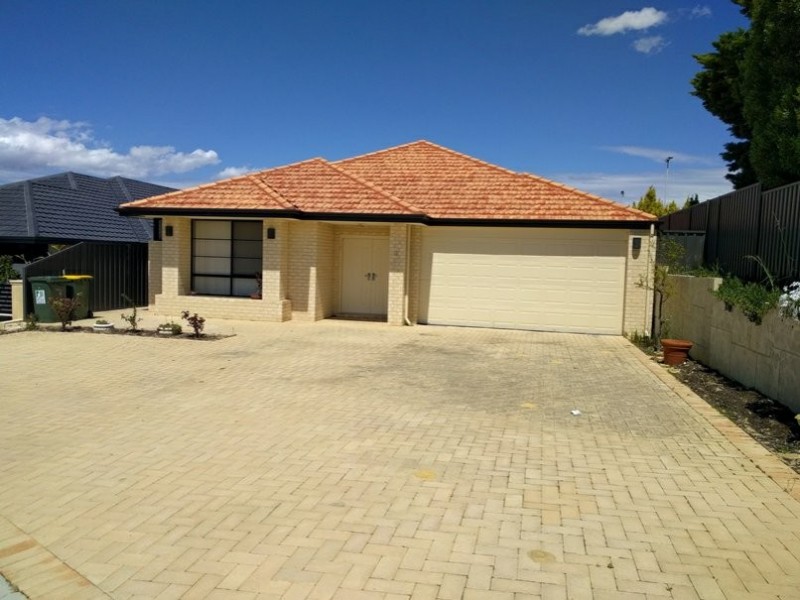 2 Limetta Grove, Landsdale WA 6065