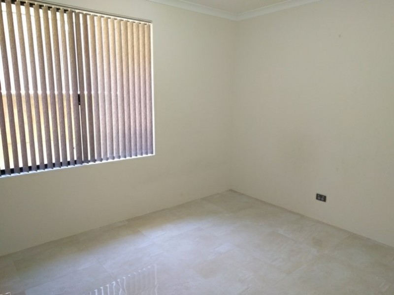 2 Limetta Grove, Landsdale WA 6065