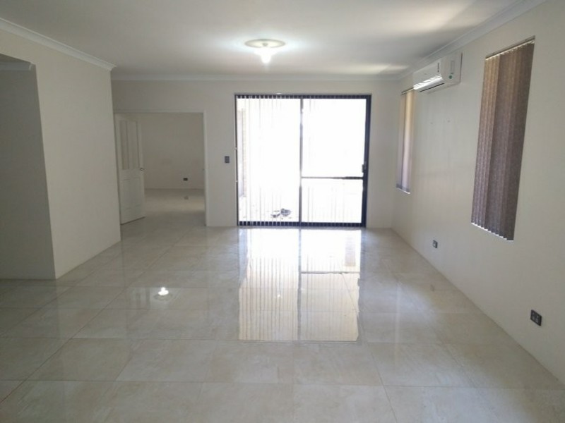 2 Limetta Grove, Landsdale WA 6065