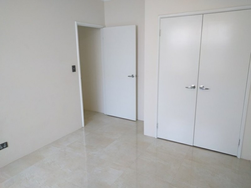 2 Limetta Grove, Landsdale WA 6065