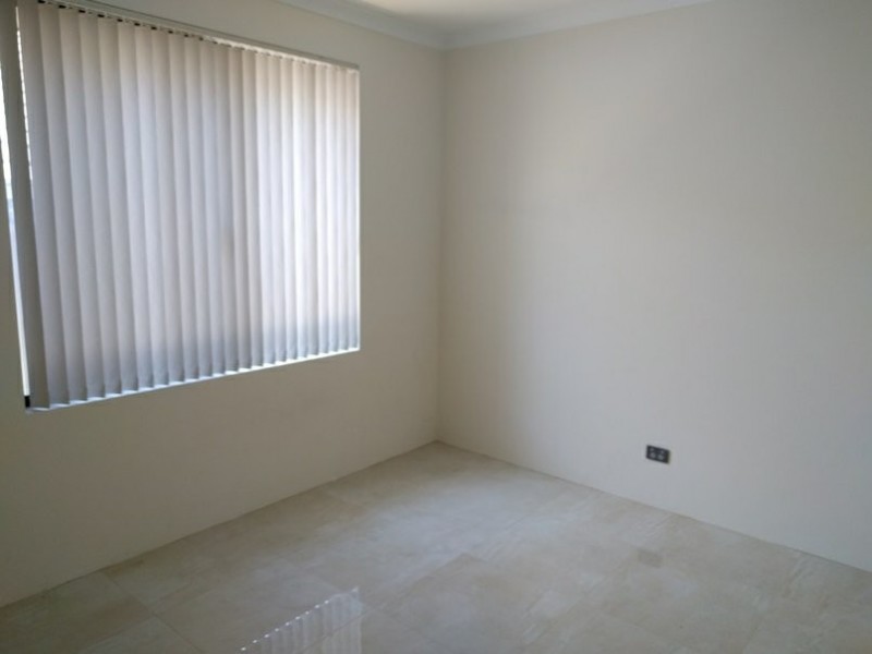 2 Limetta Grove, Landsdale WA 6065