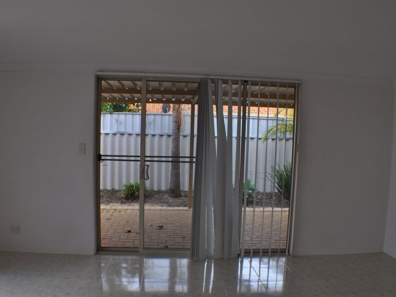 7 Pumice Place, Alexander Heights WA 6064