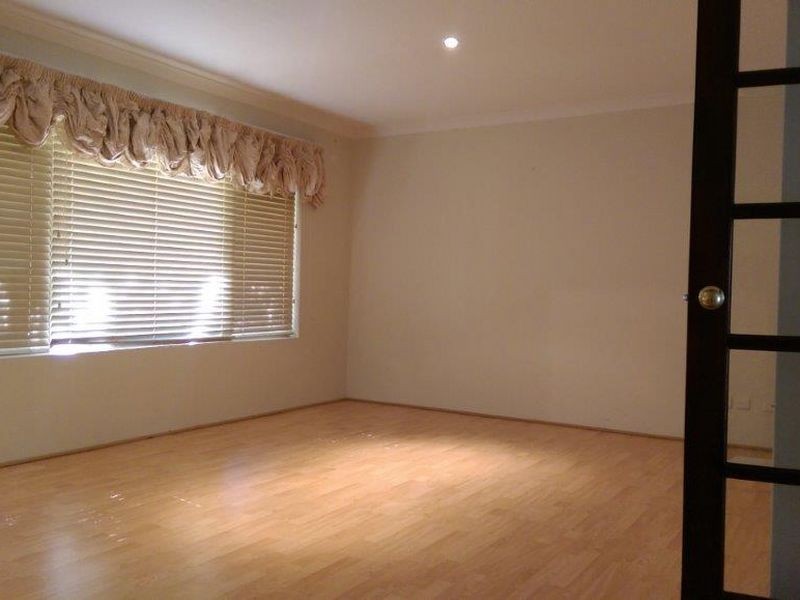 8 Caffrum Green, Mirrabooka WA 6061