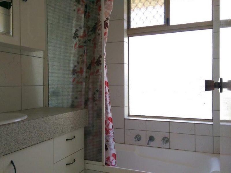 8 Caffrum Green, Mirrabooka WA 6061