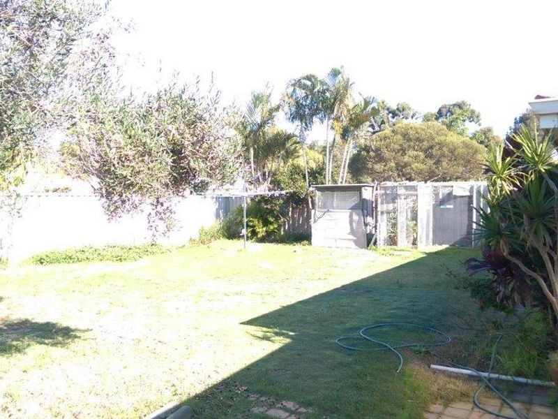 8 Caffrum Green, Mirrabooka WA 6061