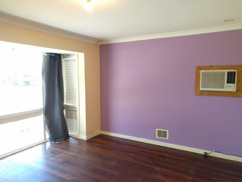 34 Edgington Crescent, Koondoola WA 6064