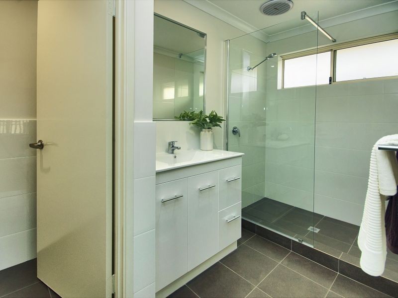 31 Maltarra Street, Nollamara WA 6061