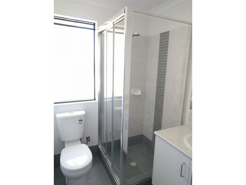 14 Hoypoy Gardens, Darch WA 6065