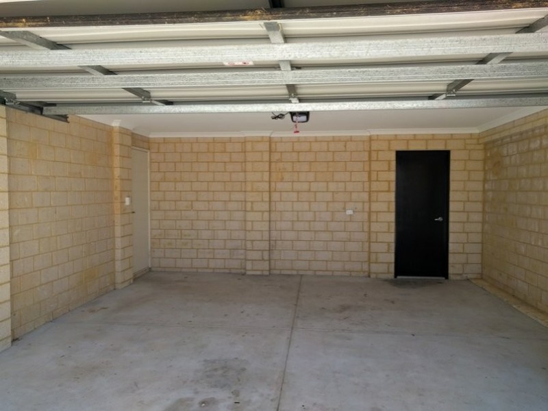 14 Hoypoy Gardens, Darch WA 6065