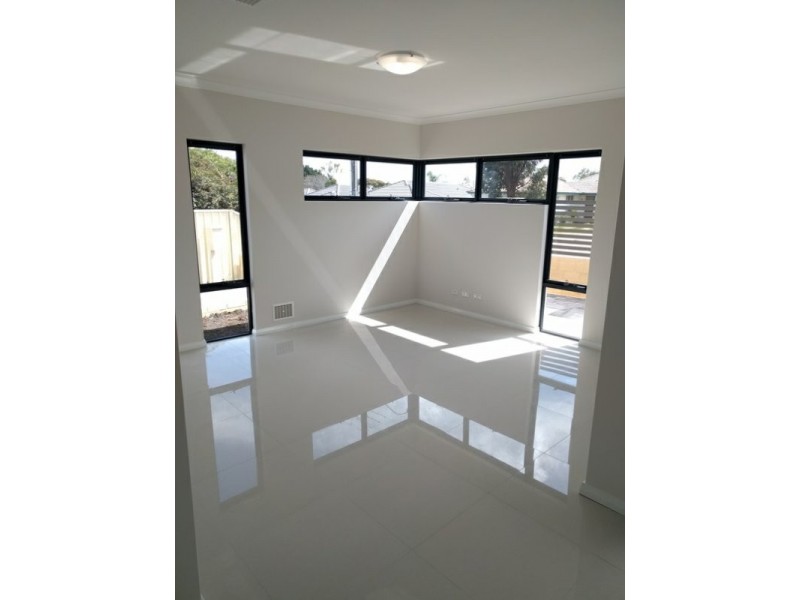 4A Wallington Road, Balga WA 6061