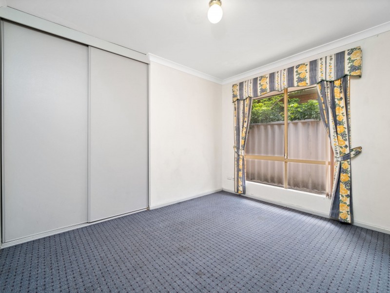 14 Aussat Dr, Eden Hill WA 6054