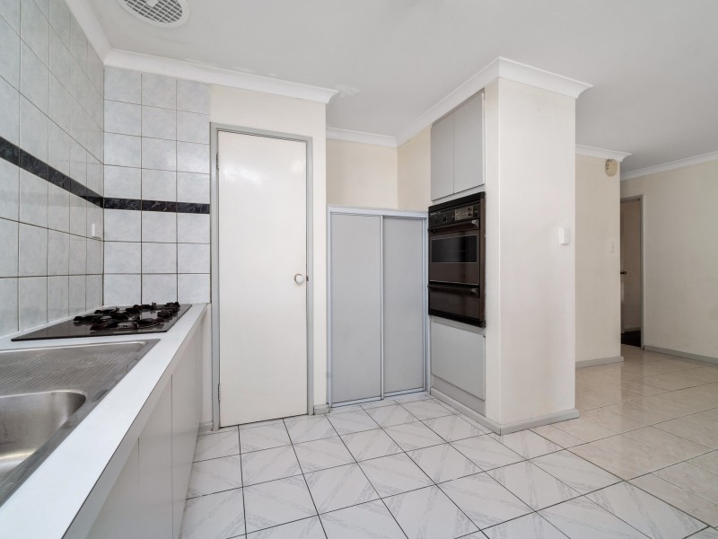 14 Aussat Dr, Eden Hill WA 6054