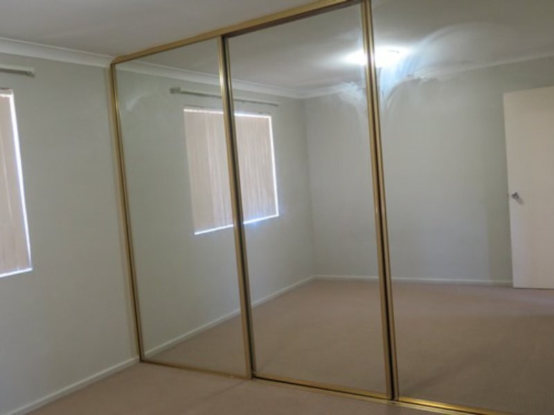 4 Gibb Crescent, Westminster WA 6061