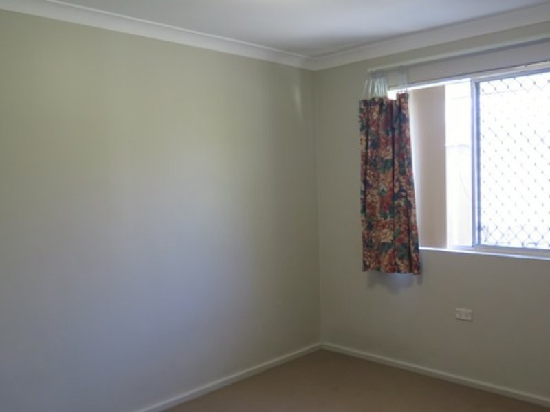 4 Gibb Crescent, Westminster WA 6061