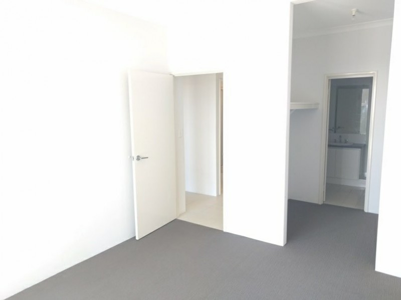 1B Glenkeen Street, Butler WA 6036