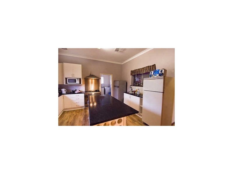 23 Toodyay Road, Middle Swan WA 6056