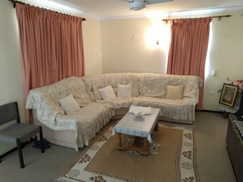 33 Esperanto Way, Westminster WA 6061