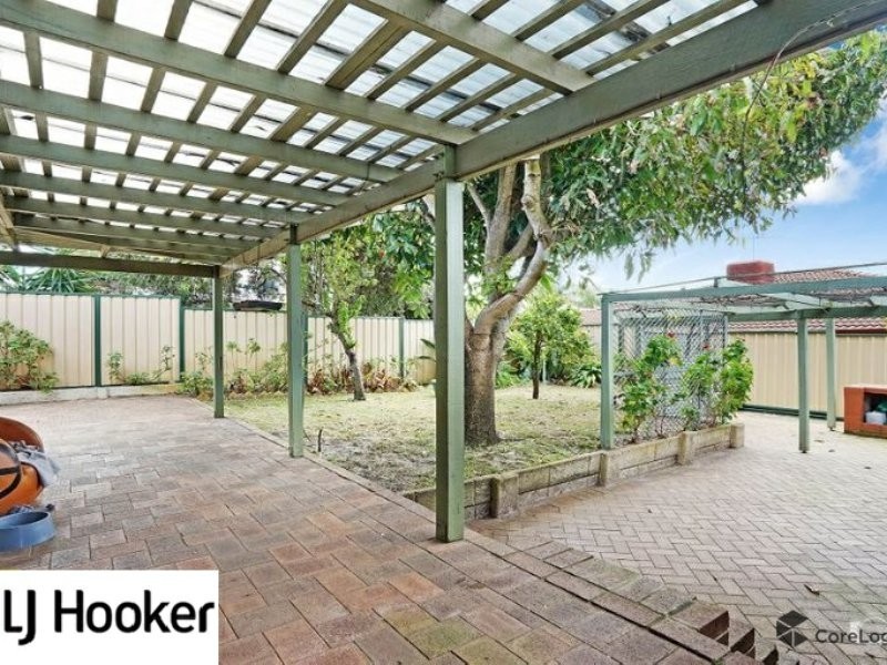 1 Varina Court, Alexander Heights WA 6064