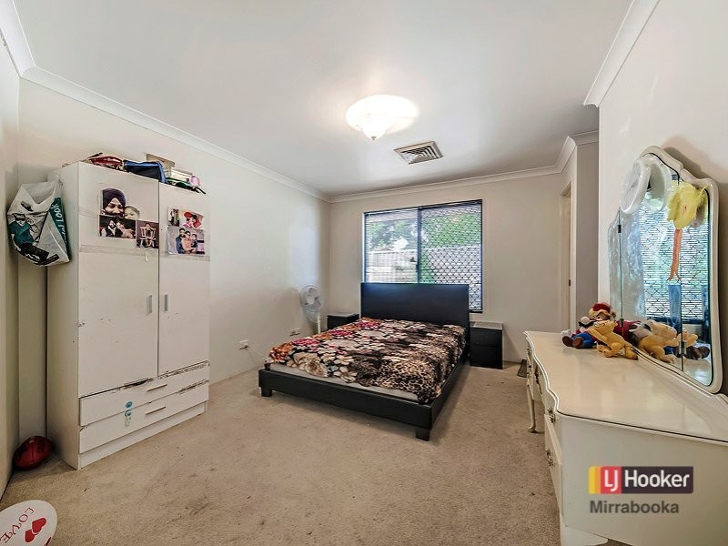 32 Gibb Crescent, Westminster WA 6061