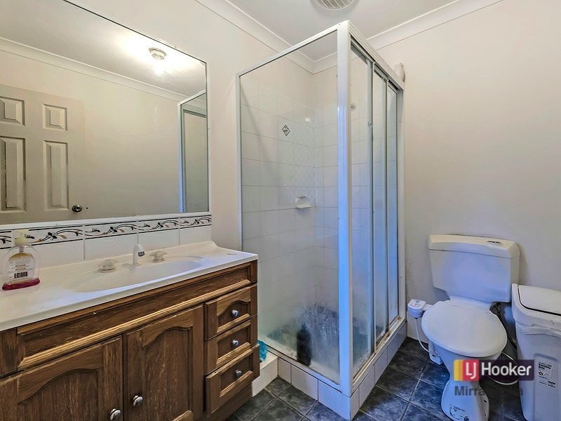 32 Gibb Crescent, Westminster WA 6061