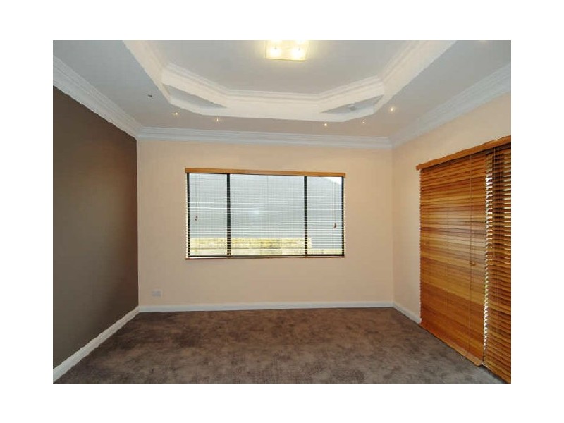 54 Marginson Drive, Landsdale WA 6065