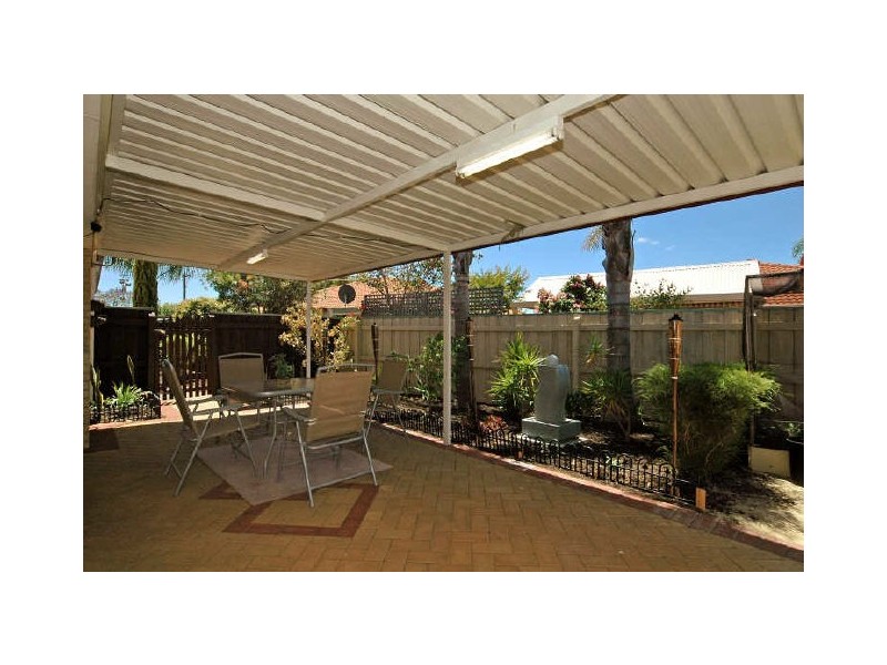 10 Mcleod Street, Lockridge WA 6054