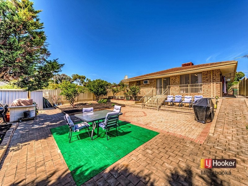 51 Farnesian Circle, Mirrabooka WA 6061