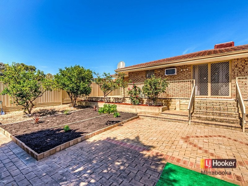 51 Farnesian Circle, Mirrabooka WA 6061