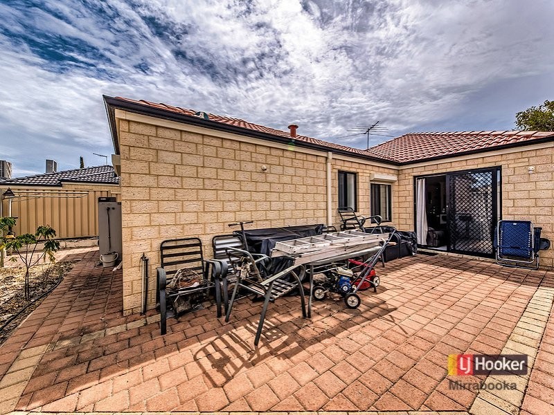 42 Quadea Rd, Nollamara WA 6061