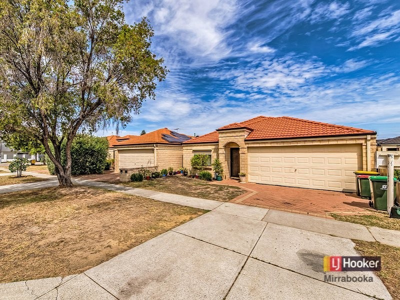 42 Quadea Rd, Nollamara WA 6061