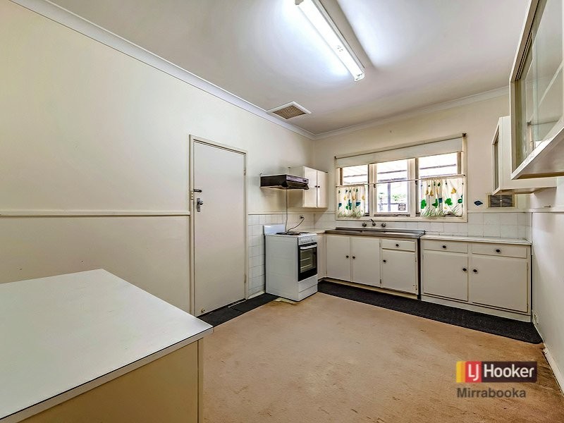 31 Almurta Street, Nollamara WA 6061