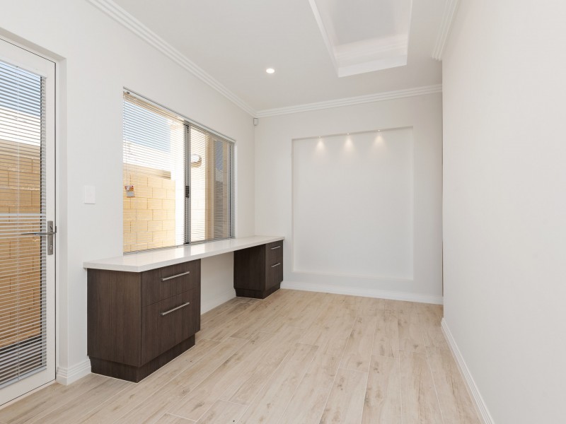 48 Graceland Avenue, Landsdale WA 6065