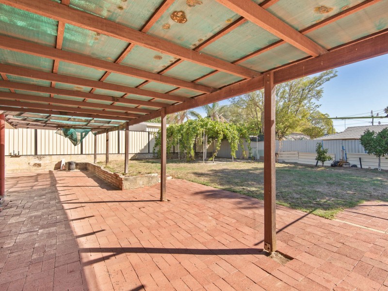 25 Morgan Way, Girrawheen WA 6064