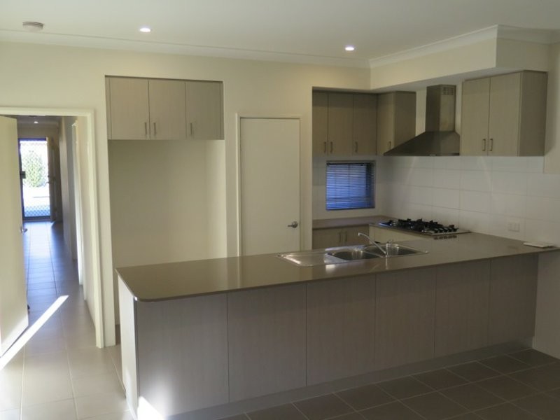 3 Gloss Street, Dayton WA 6055