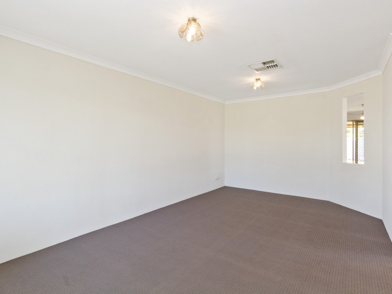 14 Yerilla Glen, Ballajura WA 6066