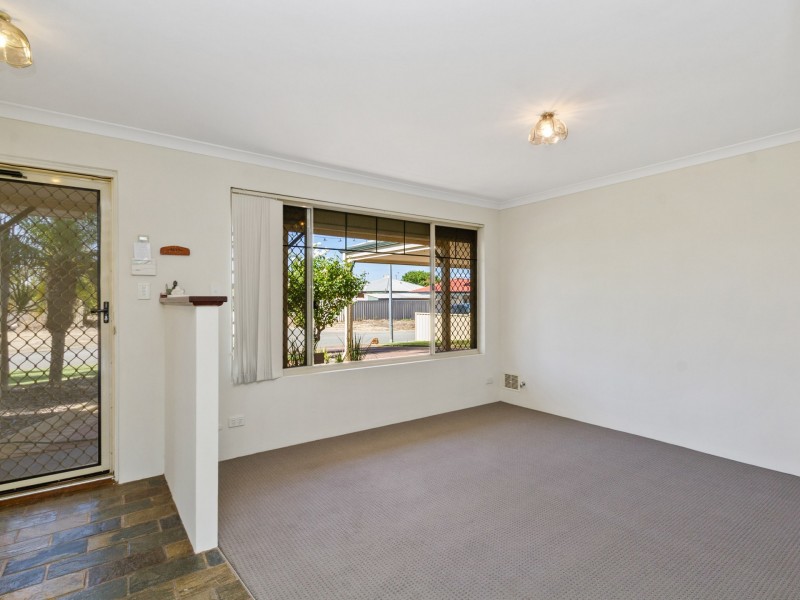 14 Yerilla Glen, Ballajura WA 6066
