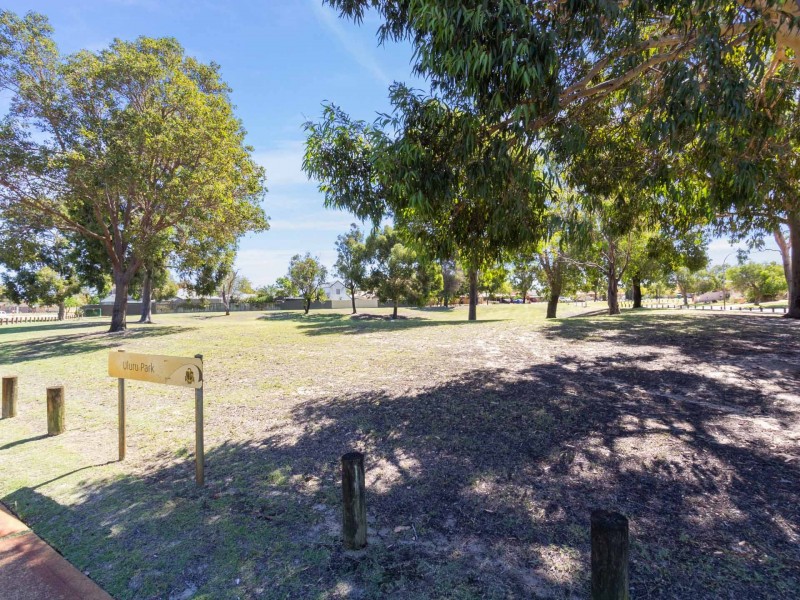 14 Yerilla Glen, Ballajura WA 6066