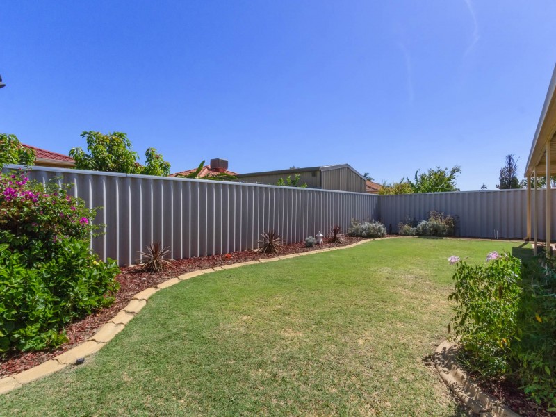 14 Yerilla Glen, Ballajura WA 6066